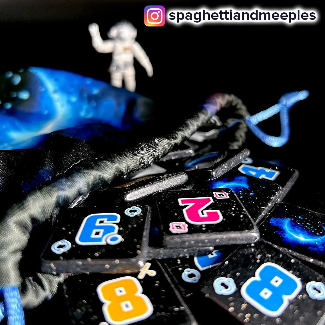 GeekUp Bit Set: Crew, Quest for Planet Nine, The - Mini Deck and Drawbag - Image 2