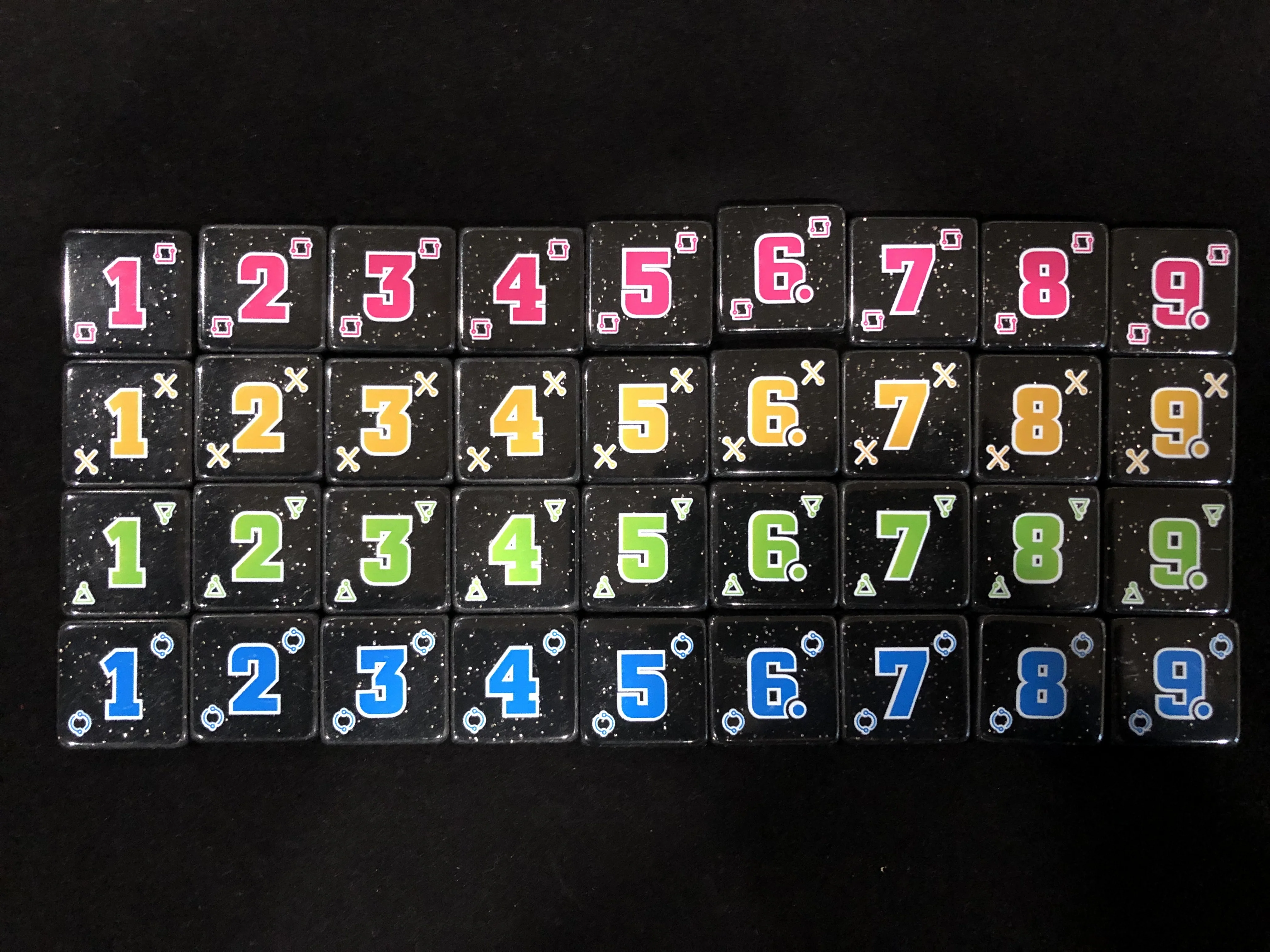 GeekUp Bit Set: Crew, Quest for Planet Nine, The - Mini Deck and Drawbag - Image 4