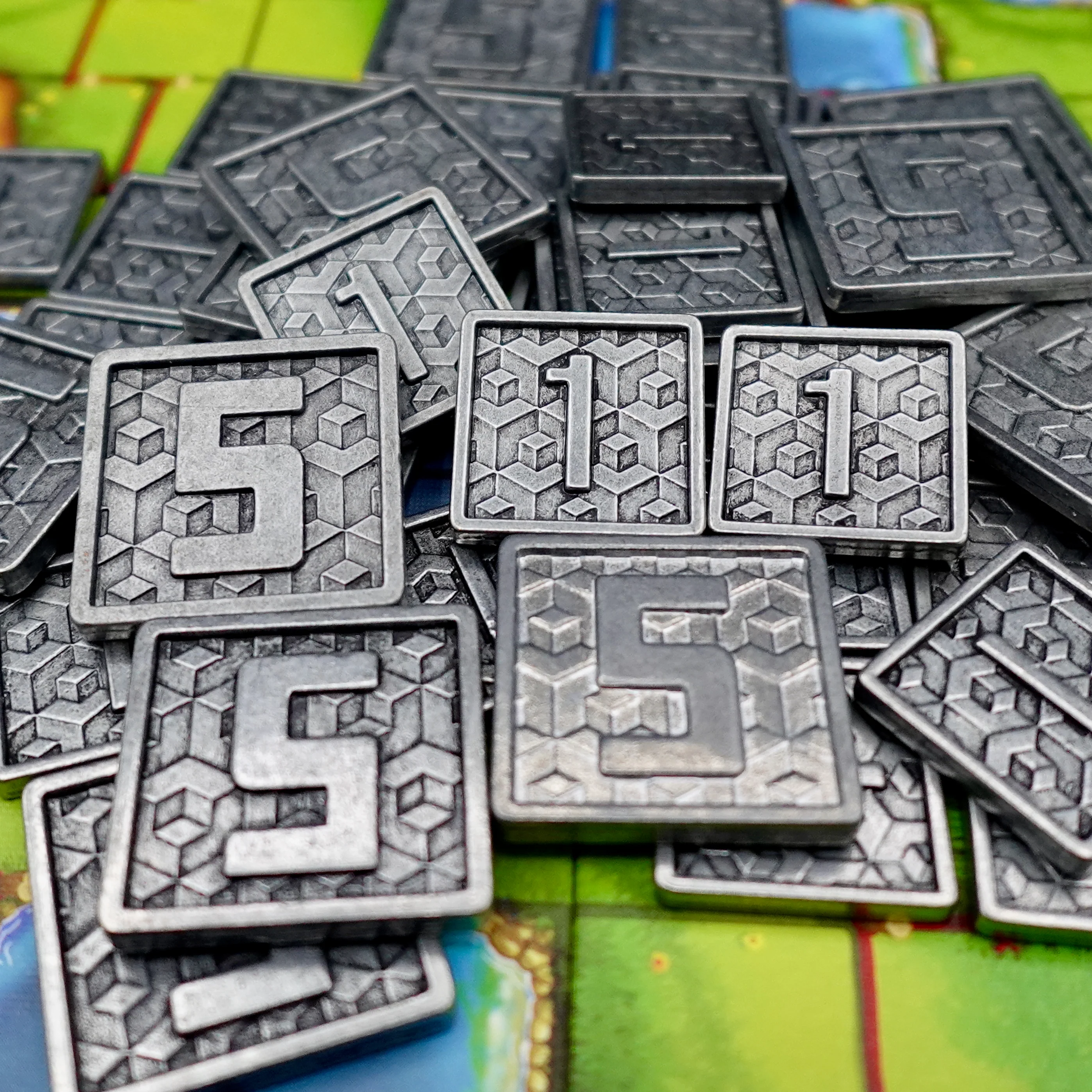 GeekUp Bit Set: Cubitos - Metal Coins - Image 2
