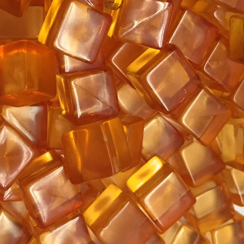 Translucent Plastic Cubes - 8 mm - Bag of 50 - Image 5